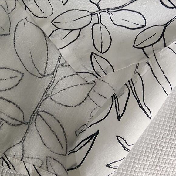 Cynthia Rowley Linen Minimalist Coastal White and Black Leaf Blouse - Picture 9 of 10